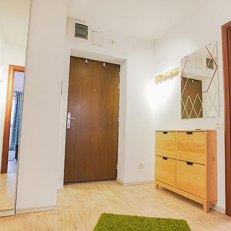 Hideaway Near Parliament Building Apartment Bucharest Exterior photo