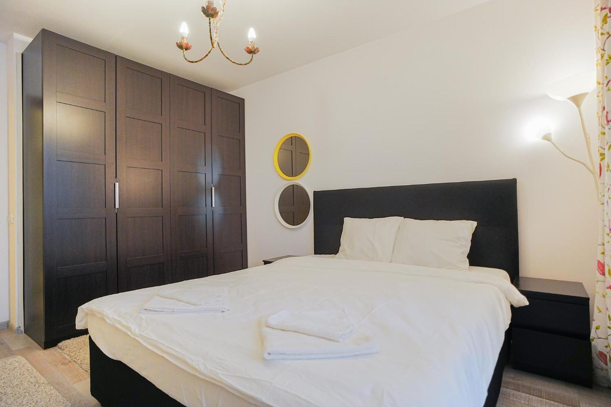 Hideaway Near Parliament Building Apartment Bucharest Exterior photo